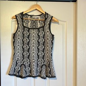 EUC cabi sweater vest